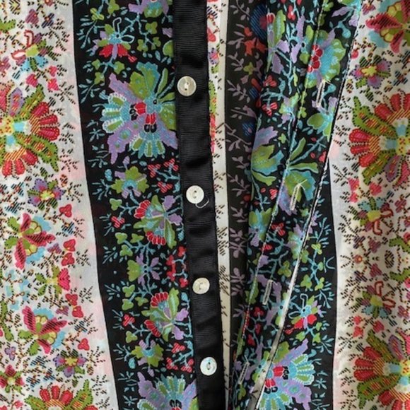 Multi-Coloured Sleeveless Blouse with Collar and Covered Buttons, Size S - Picture 3 of 7